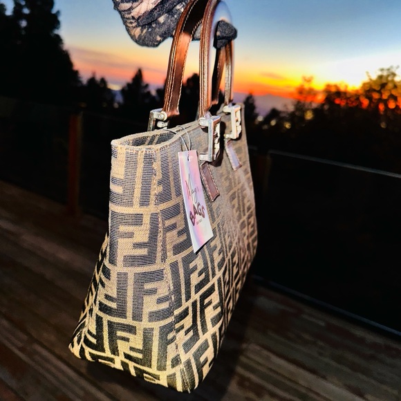 Fendi: Zucca Tobacco FF Handle Tote - Picture 5 of 16
